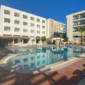 Aparthotel Oya Family, Kusadasi